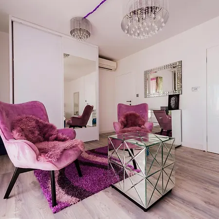 Downtown Luxury Emili Apartman Split