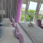 Downtown Luxury Emili Apartamento *